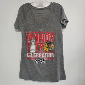 Chicago Blackhawks Womens T Shirt Reebok V Neck NHL Windy City Celebration Final